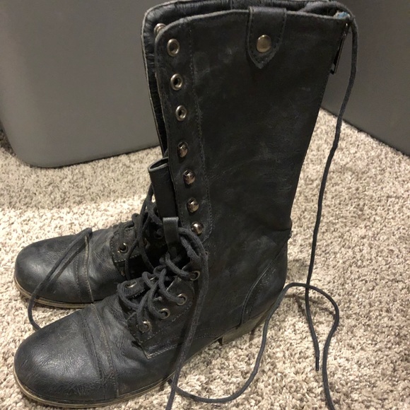 Combat boots - Picture 1 of 3